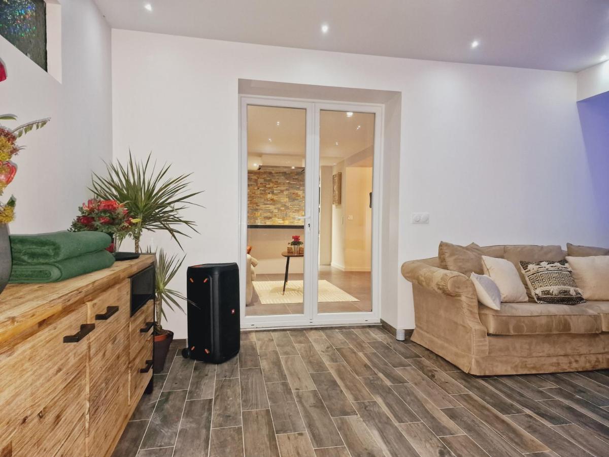 Atoumo Appartement Love Jacuzzi & Jardin Disneyland Paris Quincy-Voisins Buitenkant foto